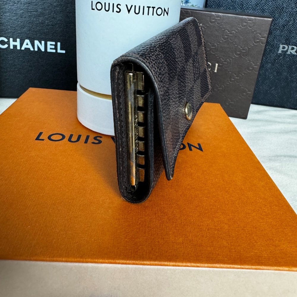 Louis Vuitton Key Card Holder 6 rings + free project piece - Picture 5 of 17